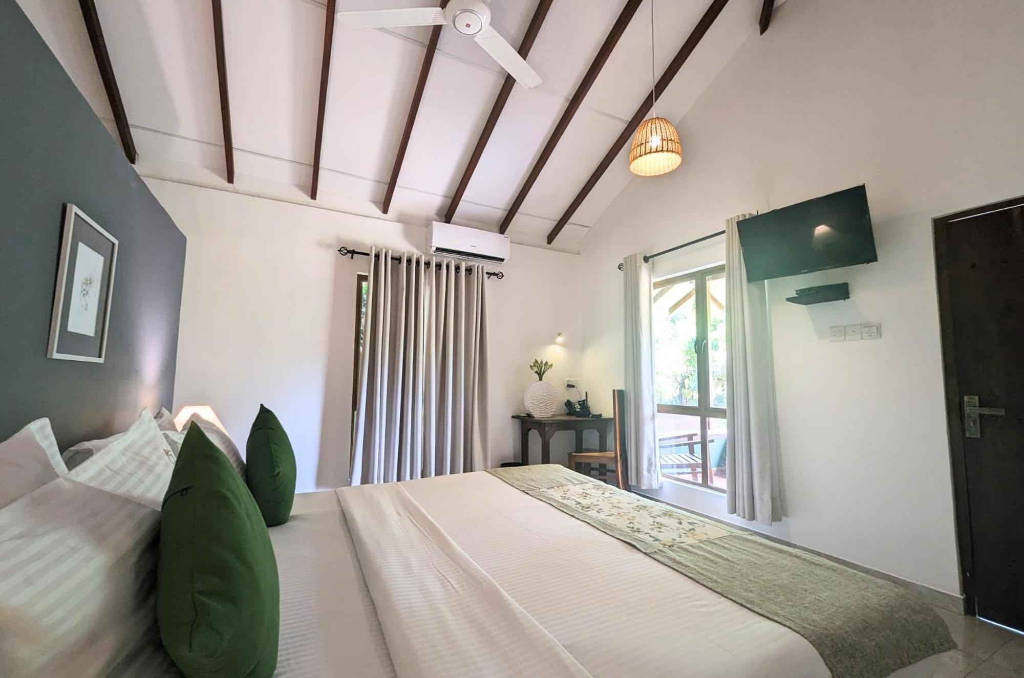 Pinthaliya Resort Sigiriya Eksteriør billede